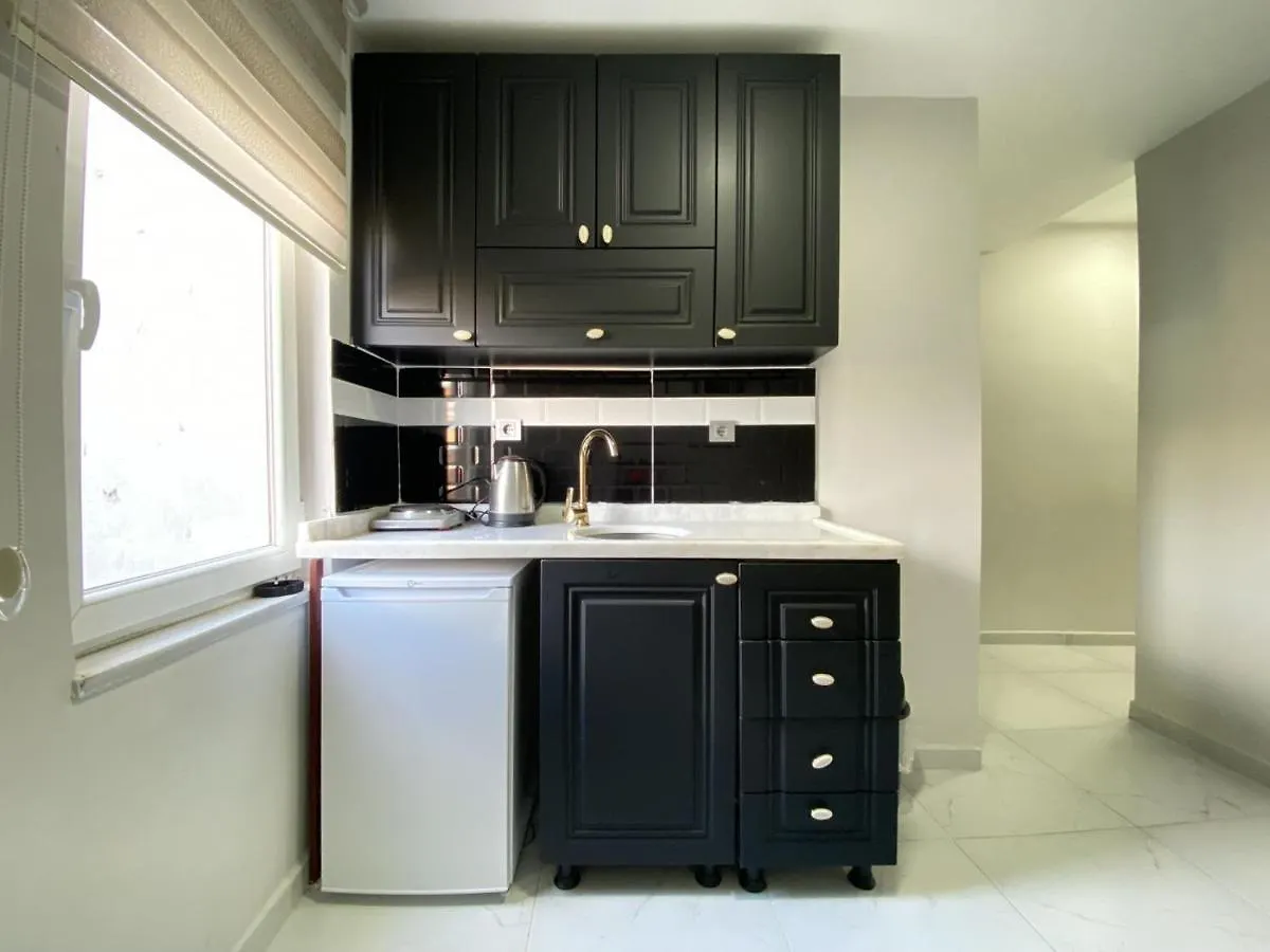 Central And Comfy Flat With Balcony In Beyoglu Apartment Istanbul Turkey